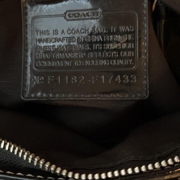 Coach Black Signature Canvas Shoulder Bag - Picture 8 of 9